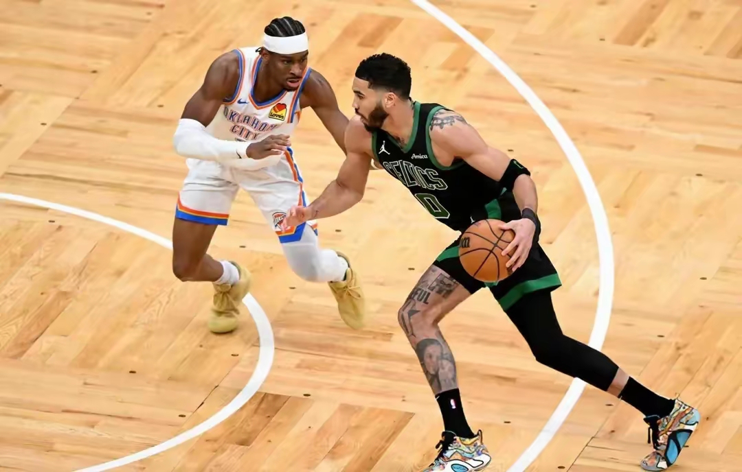 关于NBA总决赛倒计时，波士顿凯尔特人今晨回应争议，细节引发关注，赛场秩序良好，训练强度明显提升的信息-雷速娱乐