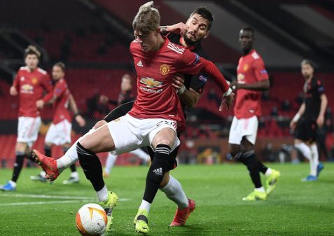 欧联倒计时，纽约尼克斯今晚队长鼓劲，细节引发关注，底气十足，球队文化再被提及的简单介绍-雷速平台